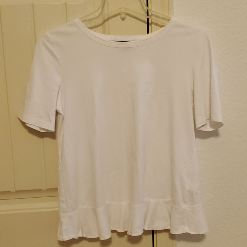 white tee